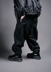 Four-eye carbon peached Pants