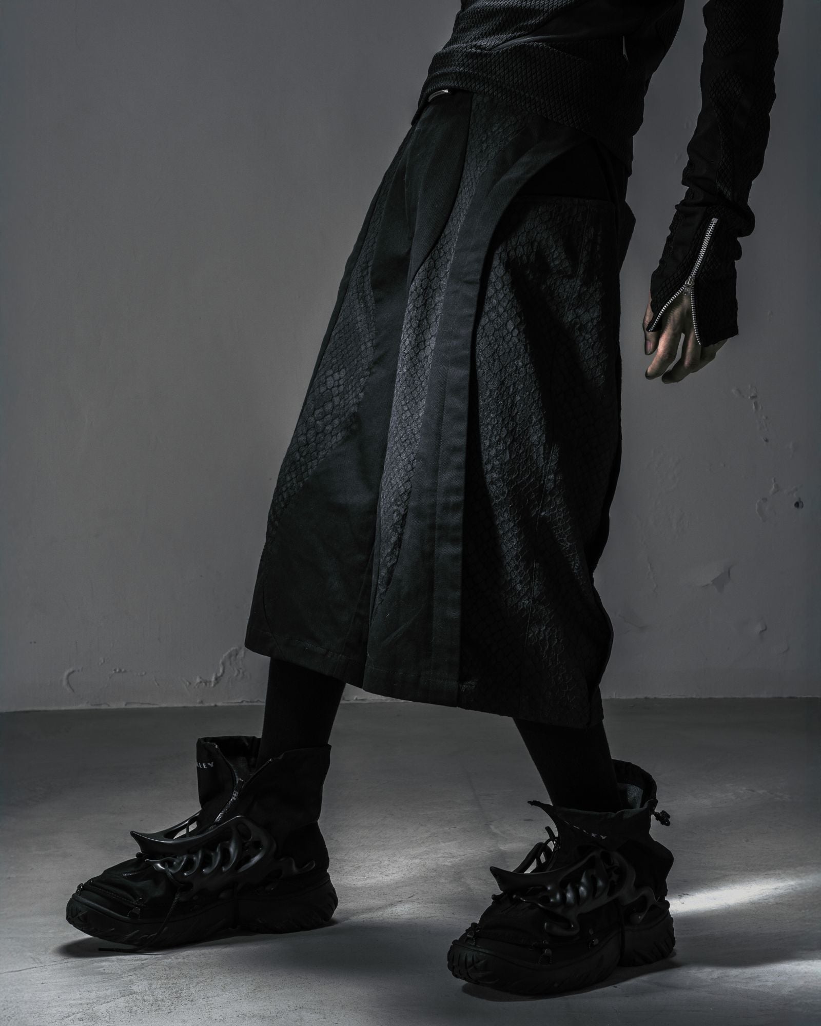 INCODER × CITY Second Skin Arm Sleeves