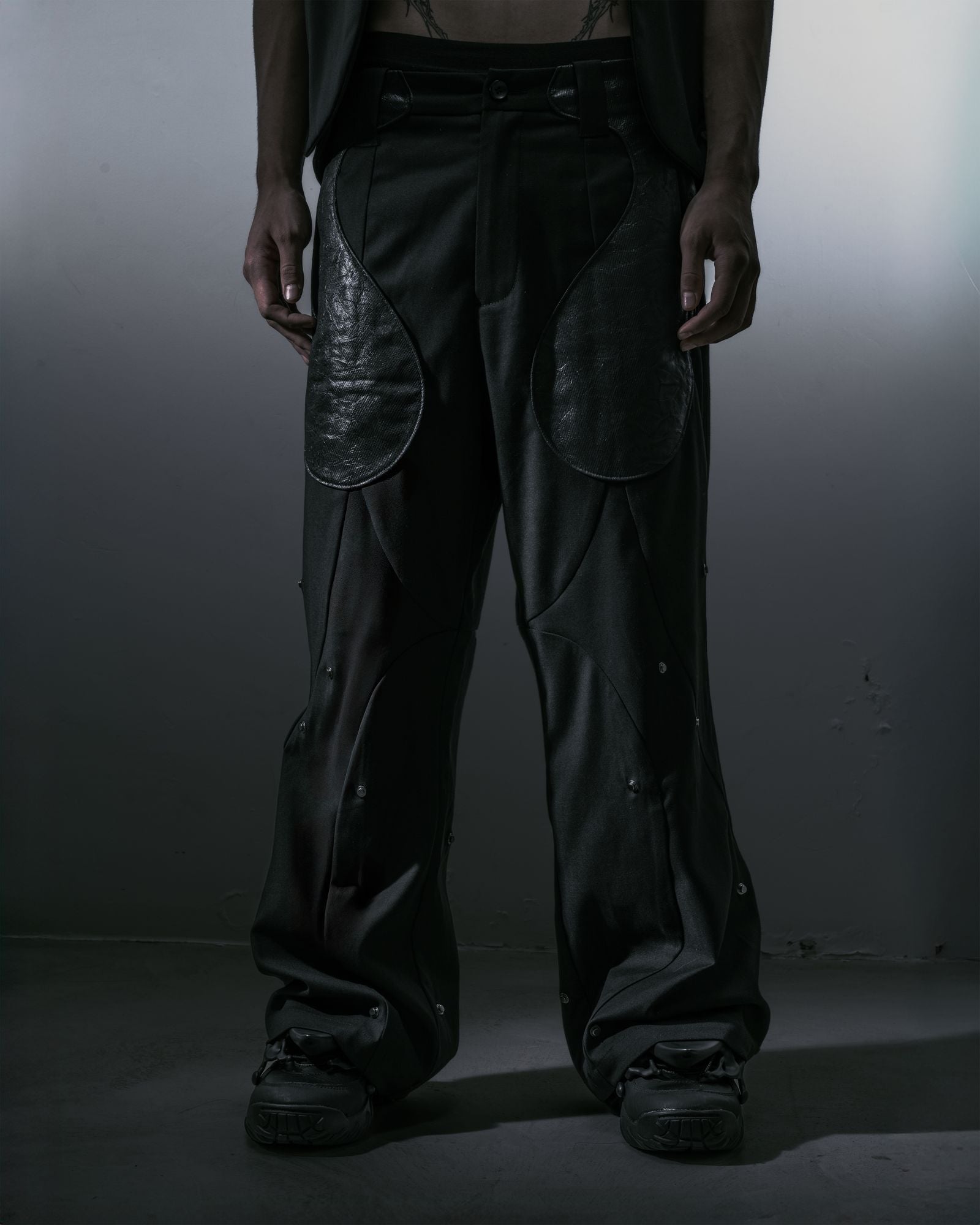 Mod Frame Pants