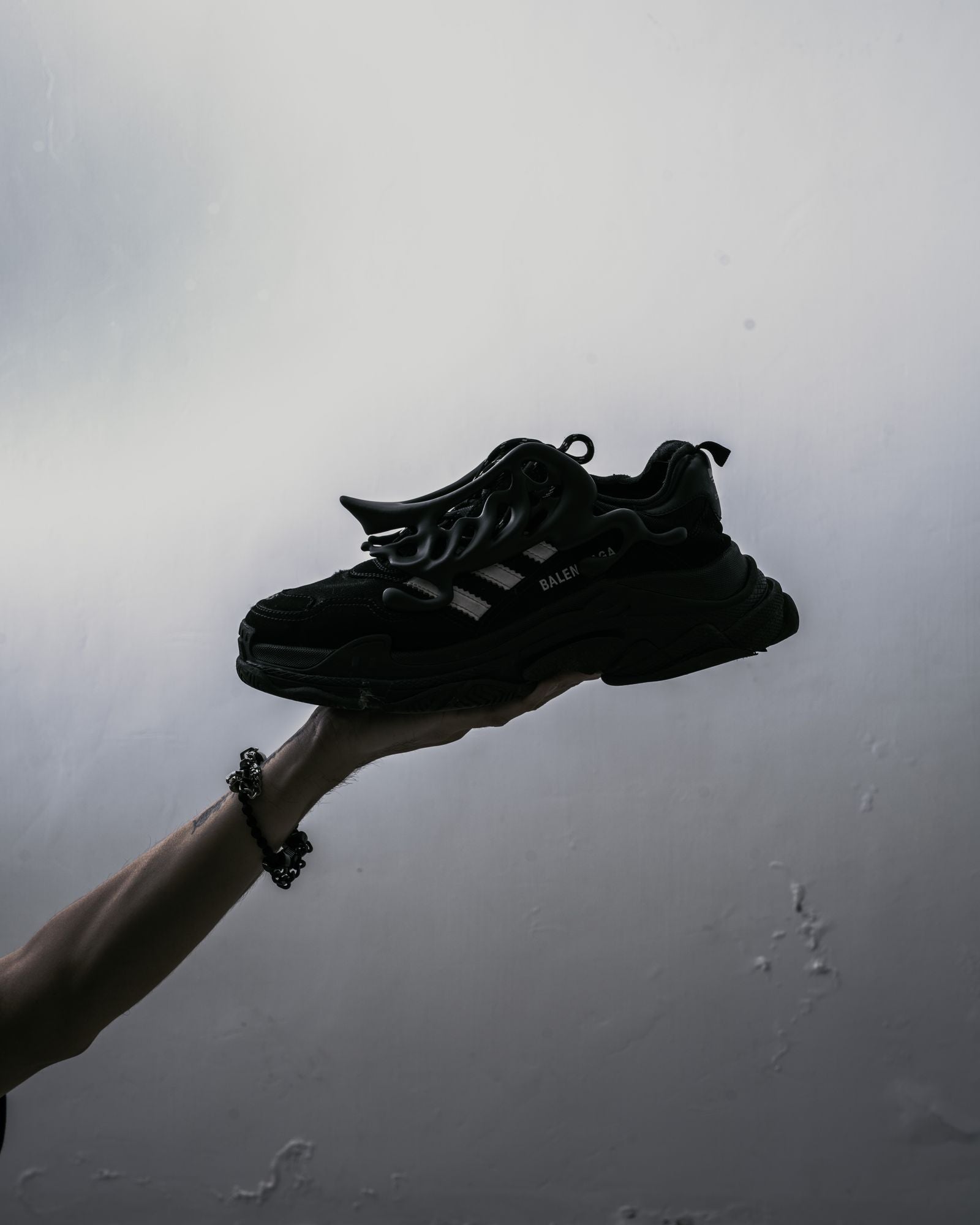 NEO 3D ExoCover (Official Online Exclusive)