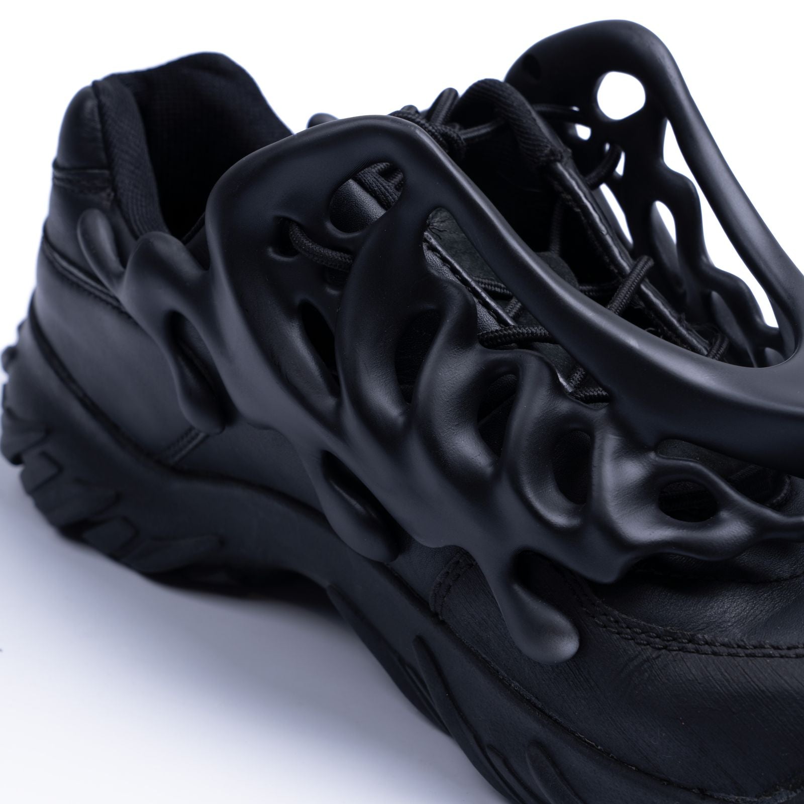 NEO 3D ExoCover (Official Online Exclusive)