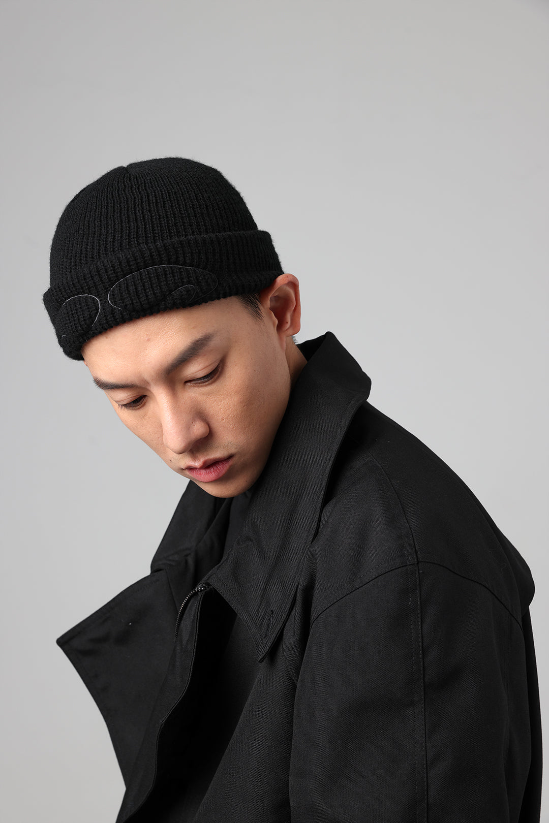 EYES rib-knit hat