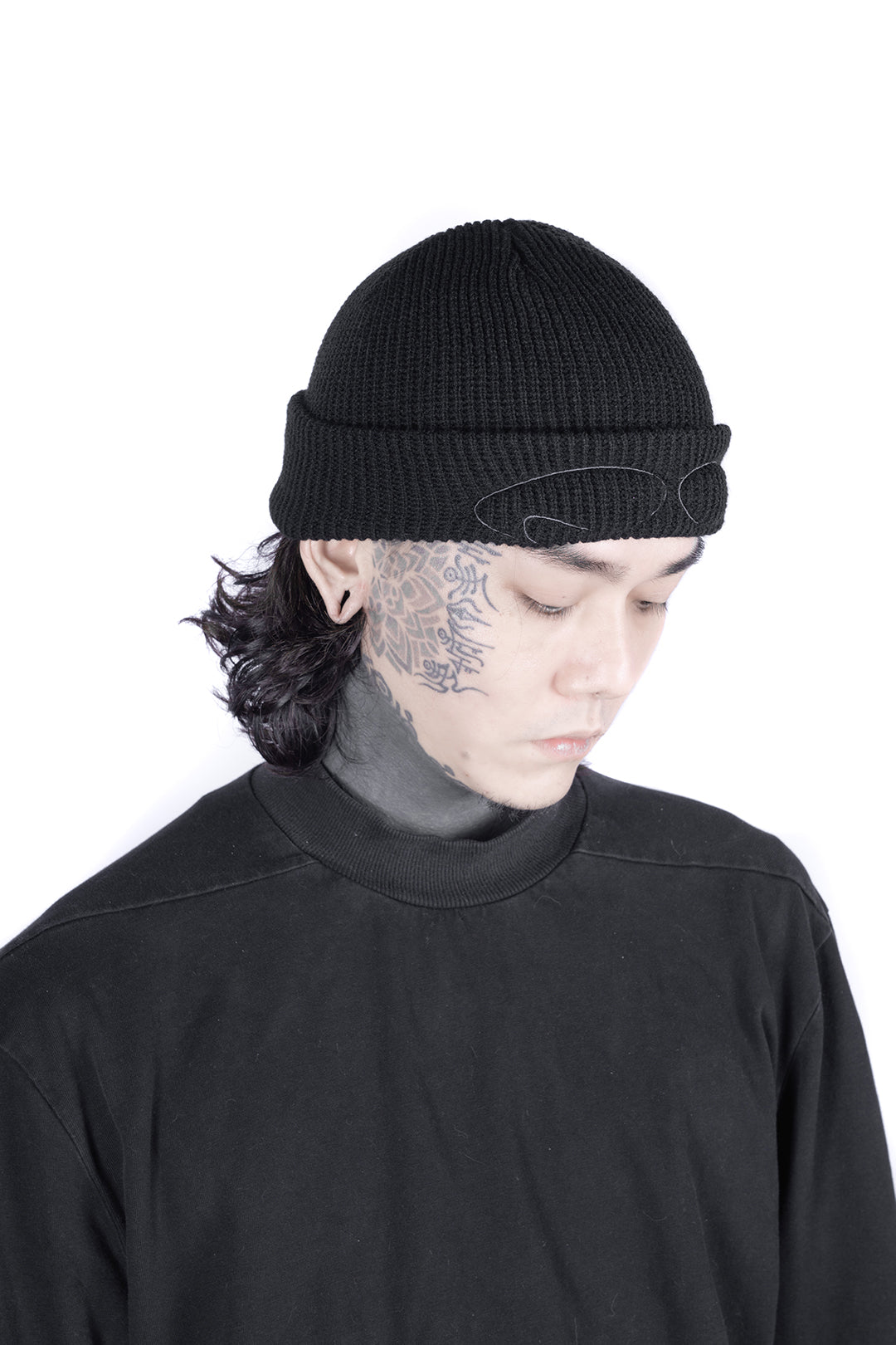 EYES rib-knit hat
